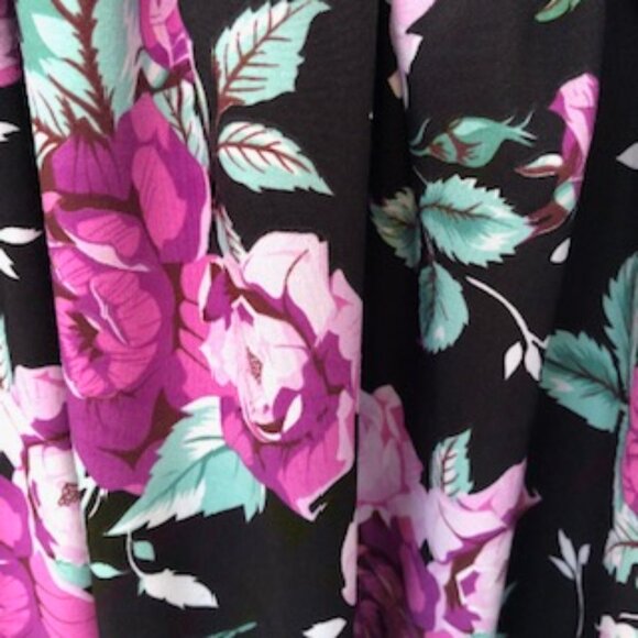 NWOT Shein 5X Plus Floral Dress Shirred Elastic Bodice Puff Sleeves Full Skirt - Picture 5 of 8